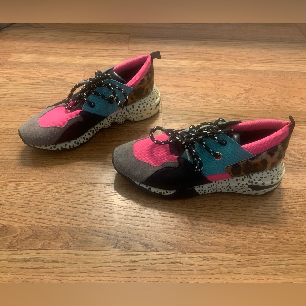 Steve Madden Cliff Sneakers - Picture 3 of 11